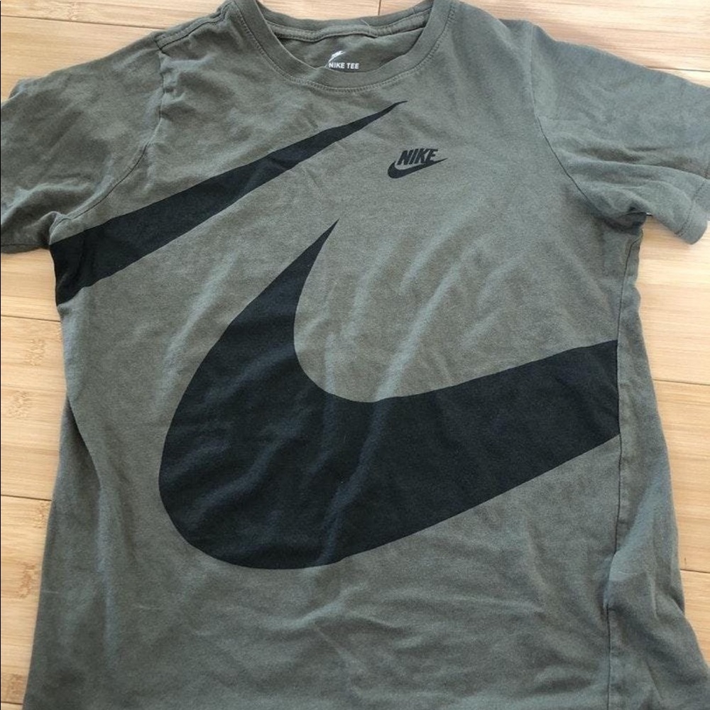 Nike shirt